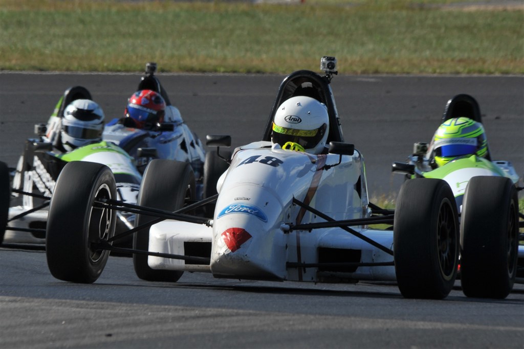 Mathias Smith har vist stærke takter i sine få Formel Ford-starter
(Foto: Henning Smed)